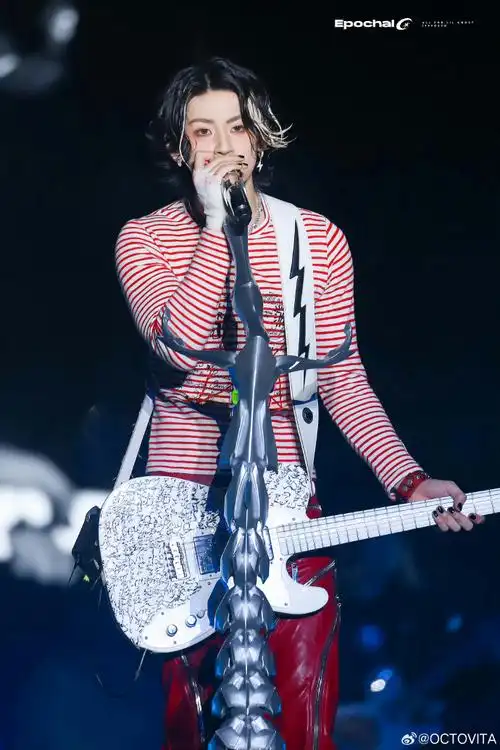 小鬼王琳凯##小鬼王琳凯音乐节##小鬼把更多时间花在音乐上##汕头