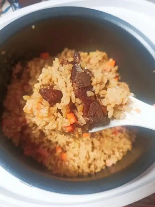 万物美食皆可电饭煲之懒人版排骨闷饭