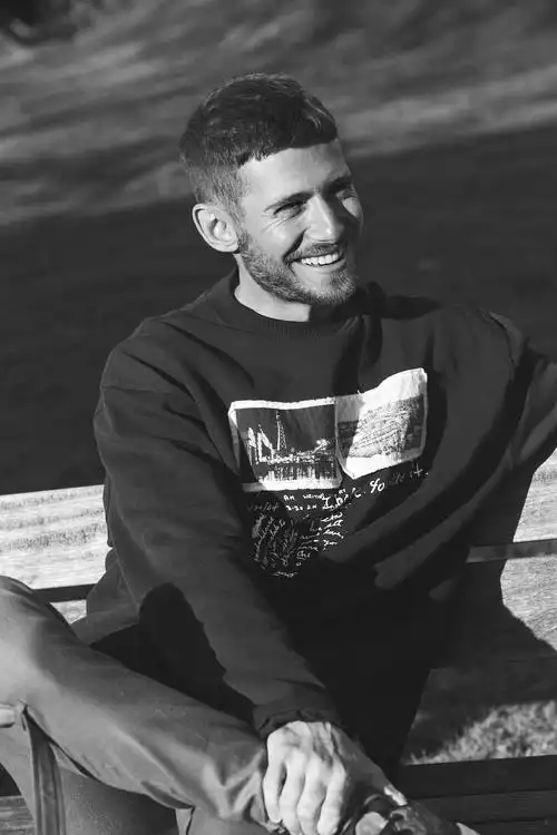 朱利安·莫里斯 julian morris的图片