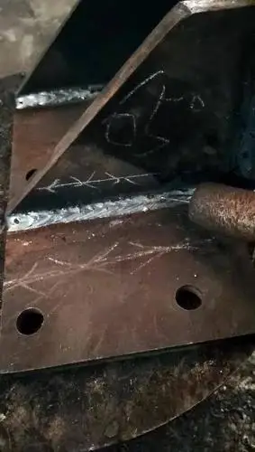 焊接角焊缝运条角度及摆动手法.    徐州    铜.电焊技术·.