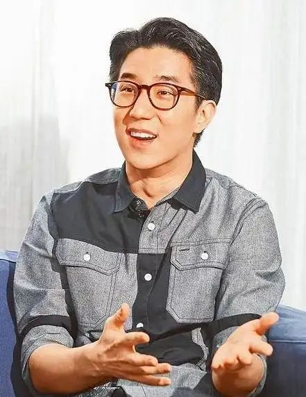 成龙儿子房祖名首公开谈监狱生活因枯燥乏味养成怪癖