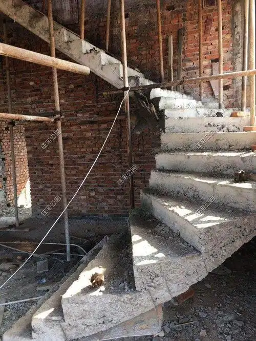 自建房三跑楼梯效果图,农村三跑楼梯实物图-图片大观-奇异网