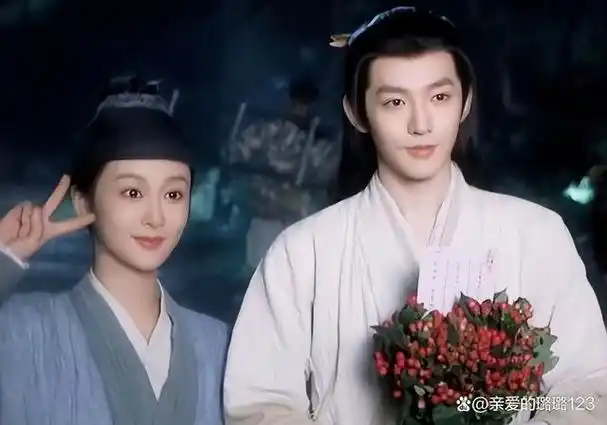 杨紫的新剧《长相思》播出才几天就已经登顶大数据平台,为她开心,同时