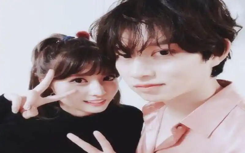 金希澈平井桃否认恋情,神童离结婚有又后退一步,可怜的神童呀