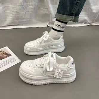 乔僖枫今年流行鞋子女秋冬季2022新款小白鞋厚底百搭帆布板鞋运动鞋