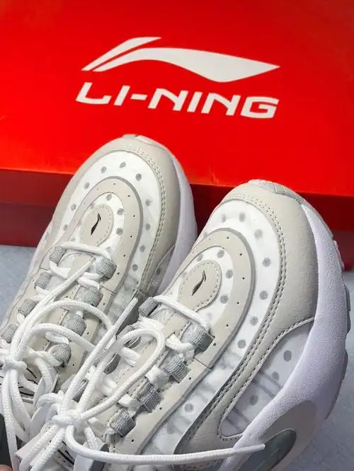 真消费才敢说真话国货李宁v8真绝了