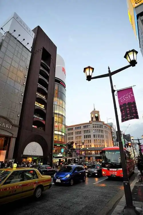 2008成都春熙新馆银座酒楼项目定位营销营运策划案