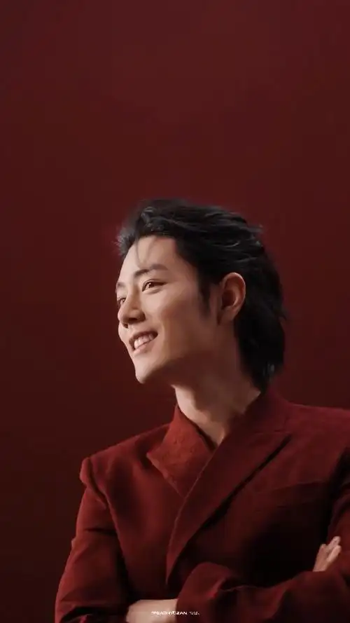 肖战##肖战平安喜乐##肖战红西装大背头