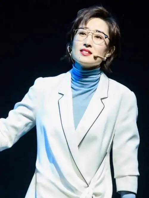 一夜爆红,放飞自己44岁的刘敏涛姐姐,一直在各种影_圈子-新氧美容整形