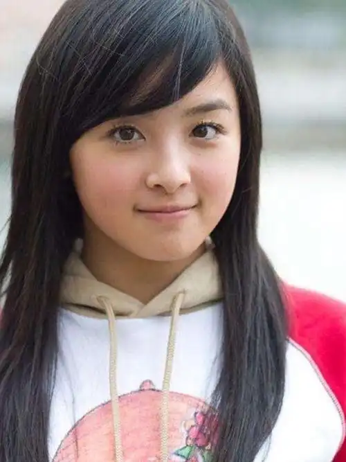 31岁的张含韵怎么还像18岁71从她脸上我们学到什么_圈子-新氧美容