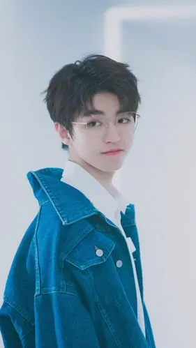 王俊凯背景壁纸手机壁纸聊天背景头像