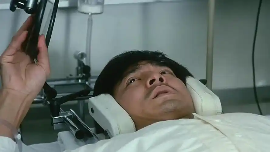 烈火战车: 华仔饰演叛逆少年, 不让飙车非要飙车, 到底成了瘫痪