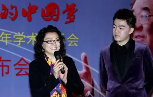 金铁霖的资料及图片 金铁霖的历任妻子都有谁