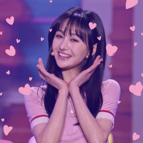 昨晚北京卫视#春晚#上的三朵小花,郑爽,杨紫,angelababy,谁美到你了?