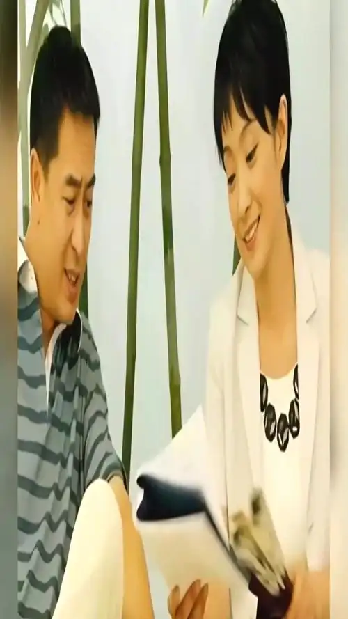 张嘉译成名后,拿出7000万给妻子王海燕买了一套别墅和