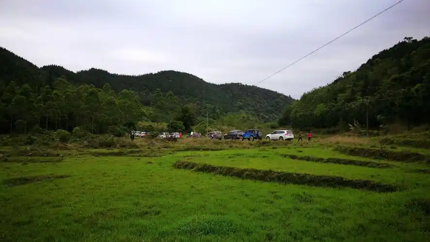 约吗?自驾越野,与你相约高山草甸