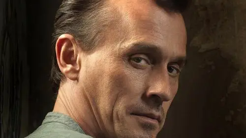 越狱第4季壁纸专辑3 - 1366x768