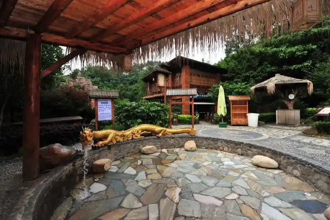 宜春明月山天沐温泉