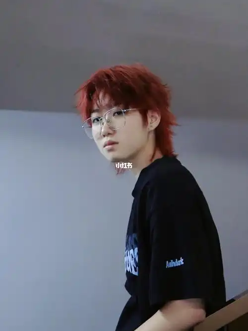 中性风  #1992轻奢发型设计  #狼尾发型