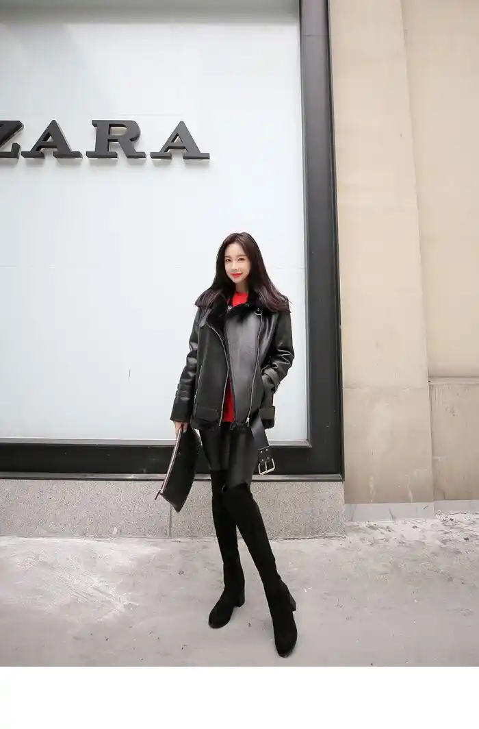 韩国网红女神金惠美冬日长筒靴时尚网拍