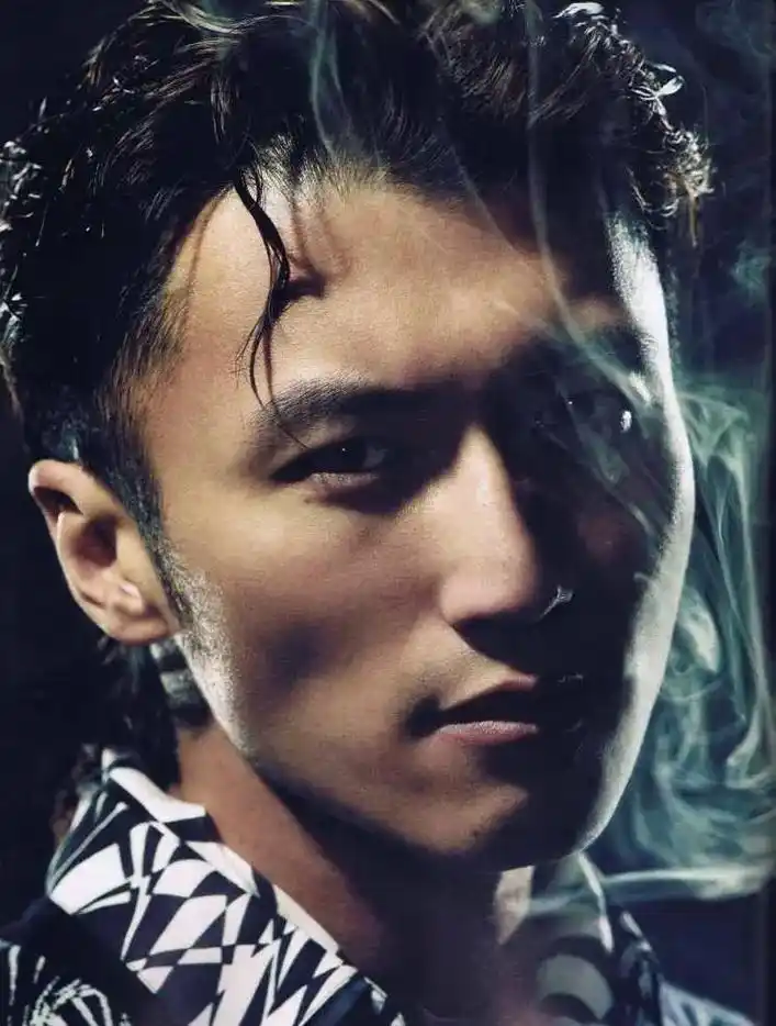 创作灵感 谢霆锋高清壁纸,特别帅,帅爆了!#粉丝一千万  - 抖音