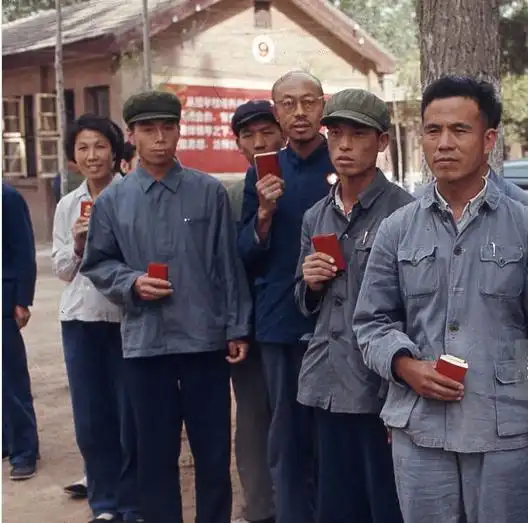 罕见老照片,70年代的日子原来是这样的,看完让人怀念