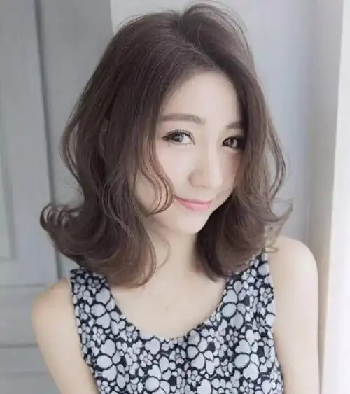 女生齐肩发型叫什么(齐肩发型图片女2020最新款)-百科学社