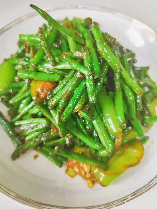 一道好吃的家庭小炒快来学起来吧