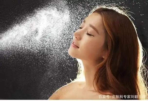 感觉自己皮肤状态不好就疯狂补水,这种做法究竟错在哪?