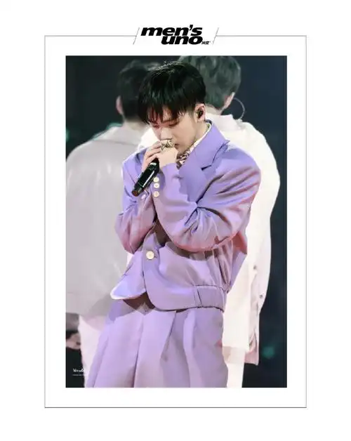 风度星尚#当高级紫色系降低饱和度,甜蜜感满分的#香芋紫穿搭#顺利