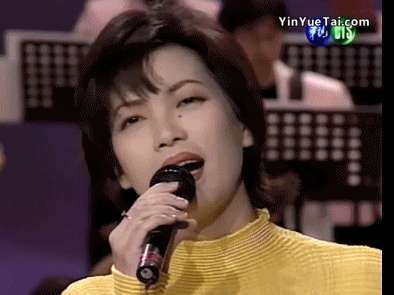 她最终作出了与梅艳芳相似的选择.