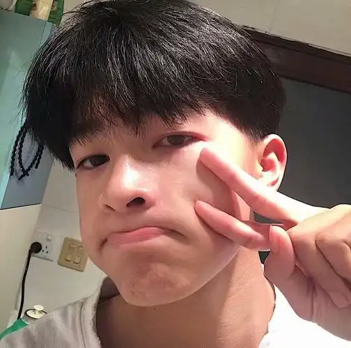 男头 头像男男生头像二转注明堆糖寄逍遥