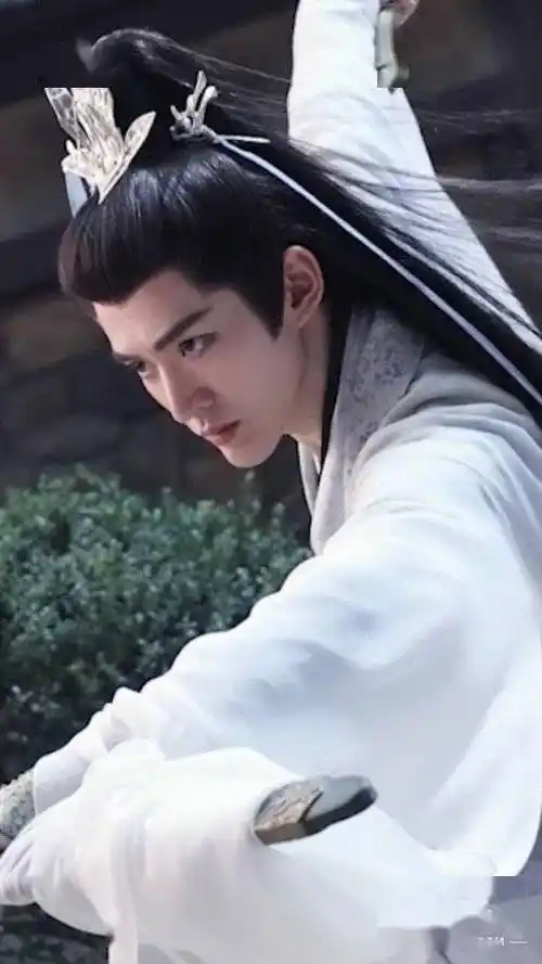 古装_帅哥_罗云熙