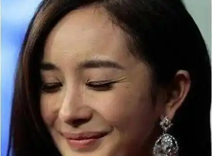 原创不老女神真的不老看完杨幂在舞台上的表演网友已经33岁