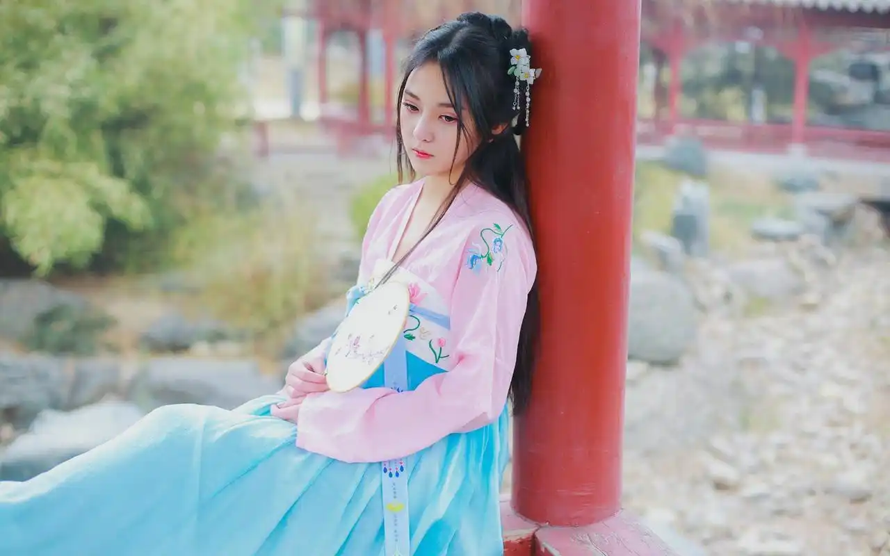 汉服美女唯美古风电脑桌面壁纸下载