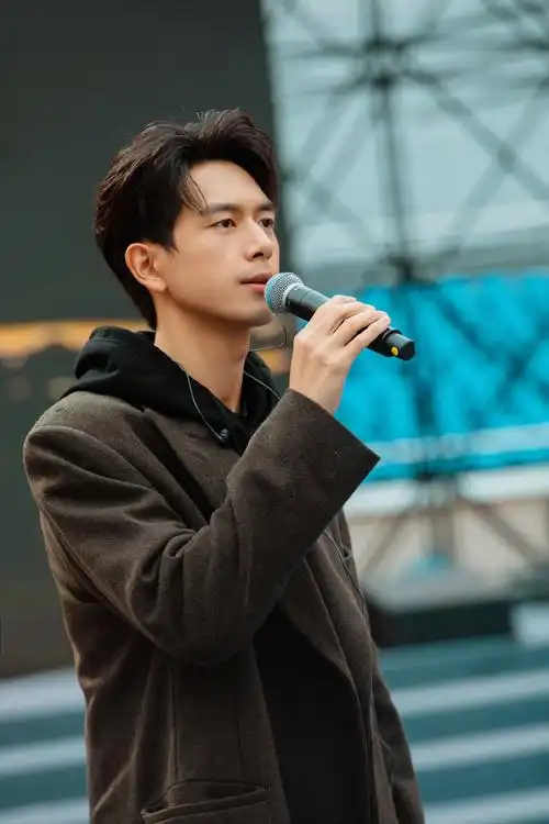 中华民族团结进步宣传推广大使李现