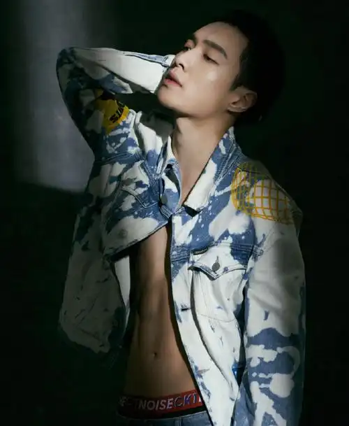 理讨一下,张艺兴的内裤大片为啥不可