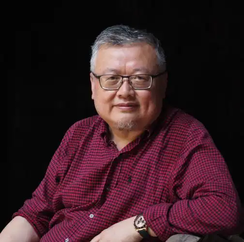 5 月 25 日 15:00-16:30 讲座地点:汇文楼 518 主讲人:刘海涛