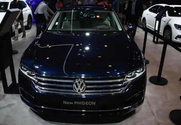 3w,档次不输e300l,却惨淡停产|辉昂|辉腾|大众|动力系统|豪华suv|e300