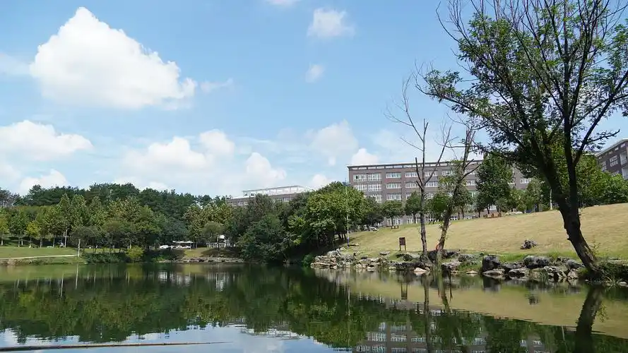 信阳学院(校园风景)