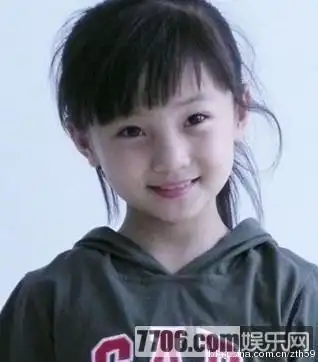 潜规则等做法深恶痛绝,但也不能恶搞林妙可,把小孩子当"靶子"口诛笔伐