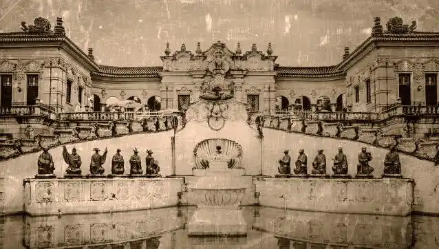 圆明园珍贵老照片:被毁之后有老外合影,被毁之前精美的让人窒息