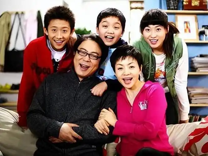 家有儿女夏雪扮演者杨紫演完家有儿女被宋丹丹劝