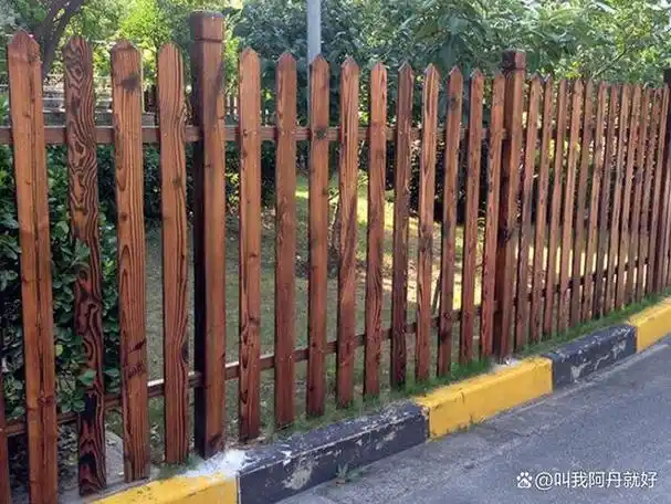 防腐木围栏的应用以及优势