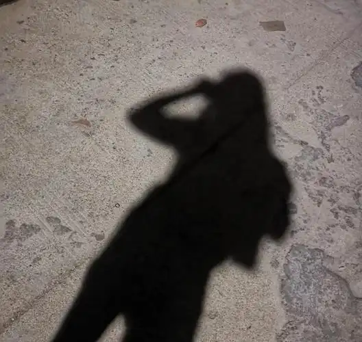 对着自己的影子和背影说一声:"你真的很不错" 只是曾经的女孩 - 抖音