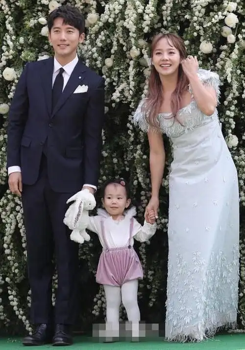 林允儿sm地位(被林允儿誉为sm第一美人)(26)