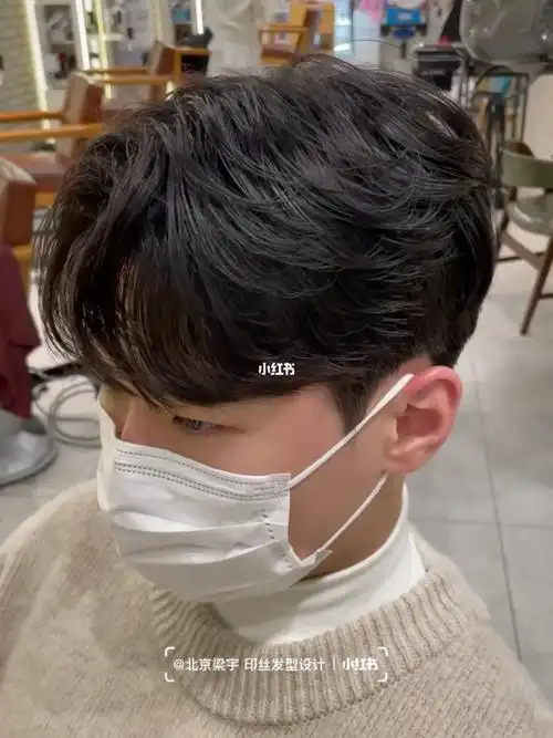 适合各种脸型男士烫发蓬松饱满好打理