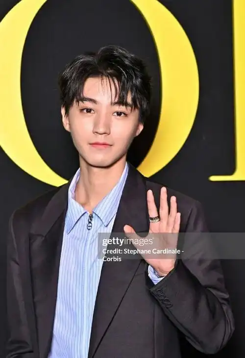 王俊凯王源 扫鼠岭