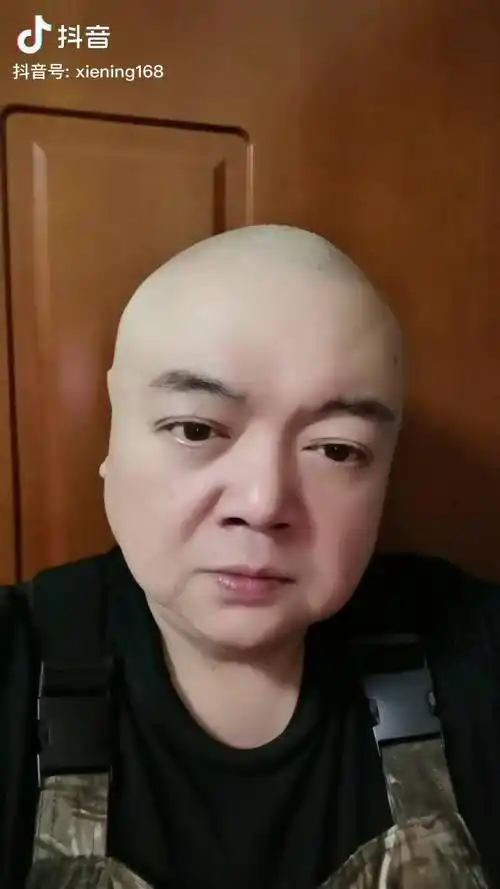 没毛病大叔发型光头光头最时尚沧桑大叔