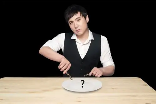 榜姐来考考你们,盘子里面到底是什么产品? ~#沈腾到底代言了什么#?